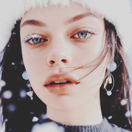 Mismatched Pierced Earring Asymmetry Blue TAMARUSAN