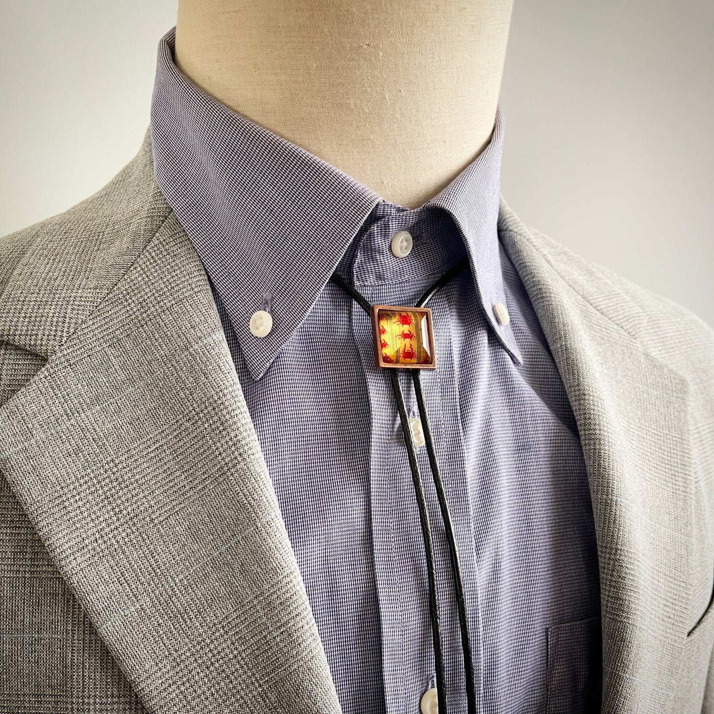 Leather Strap Bolo Tie Crab Red Men's Accessory TAMARUSAN