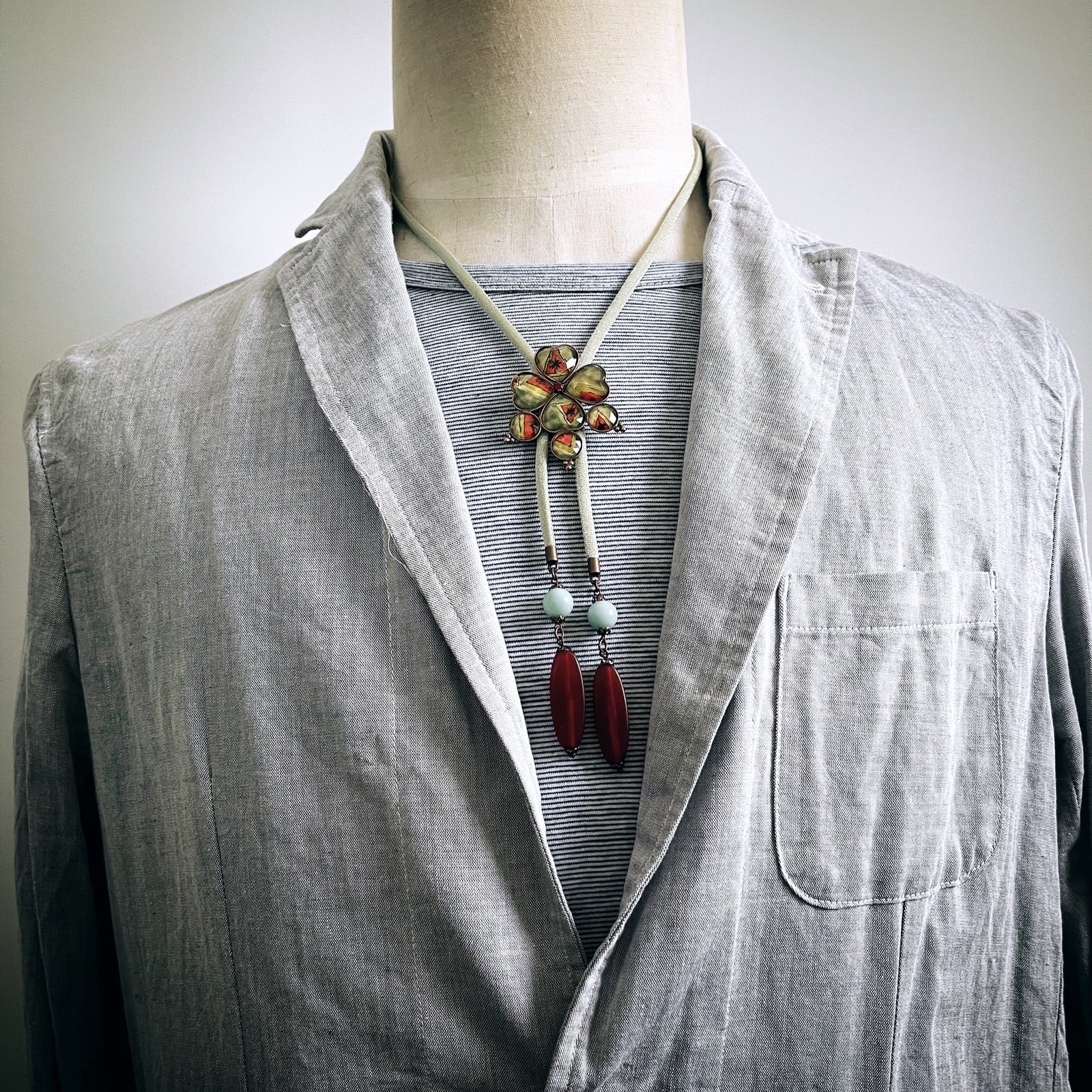 Ribbon Bolo Tie Red Marble TAMARUSAN