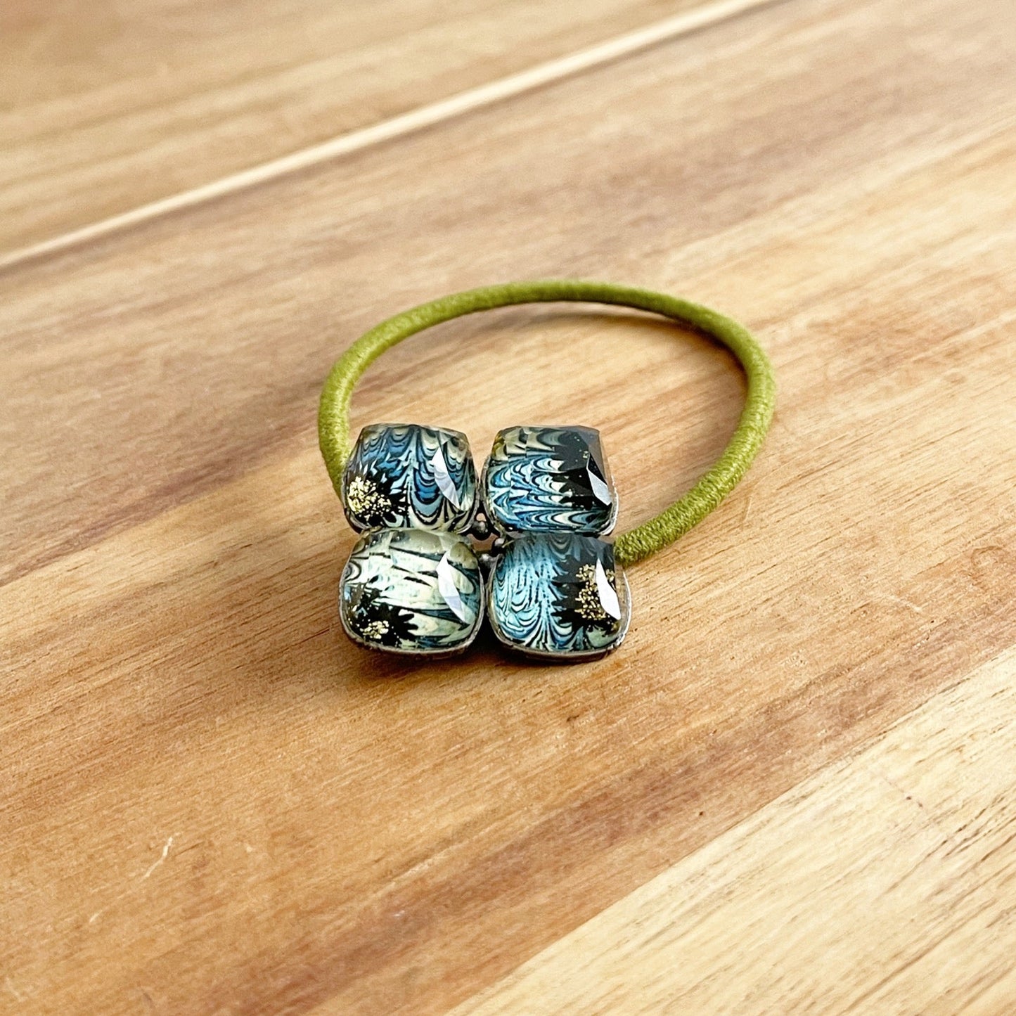 Hydrangea Hair Elastic Blue Marble TAMARUSAN