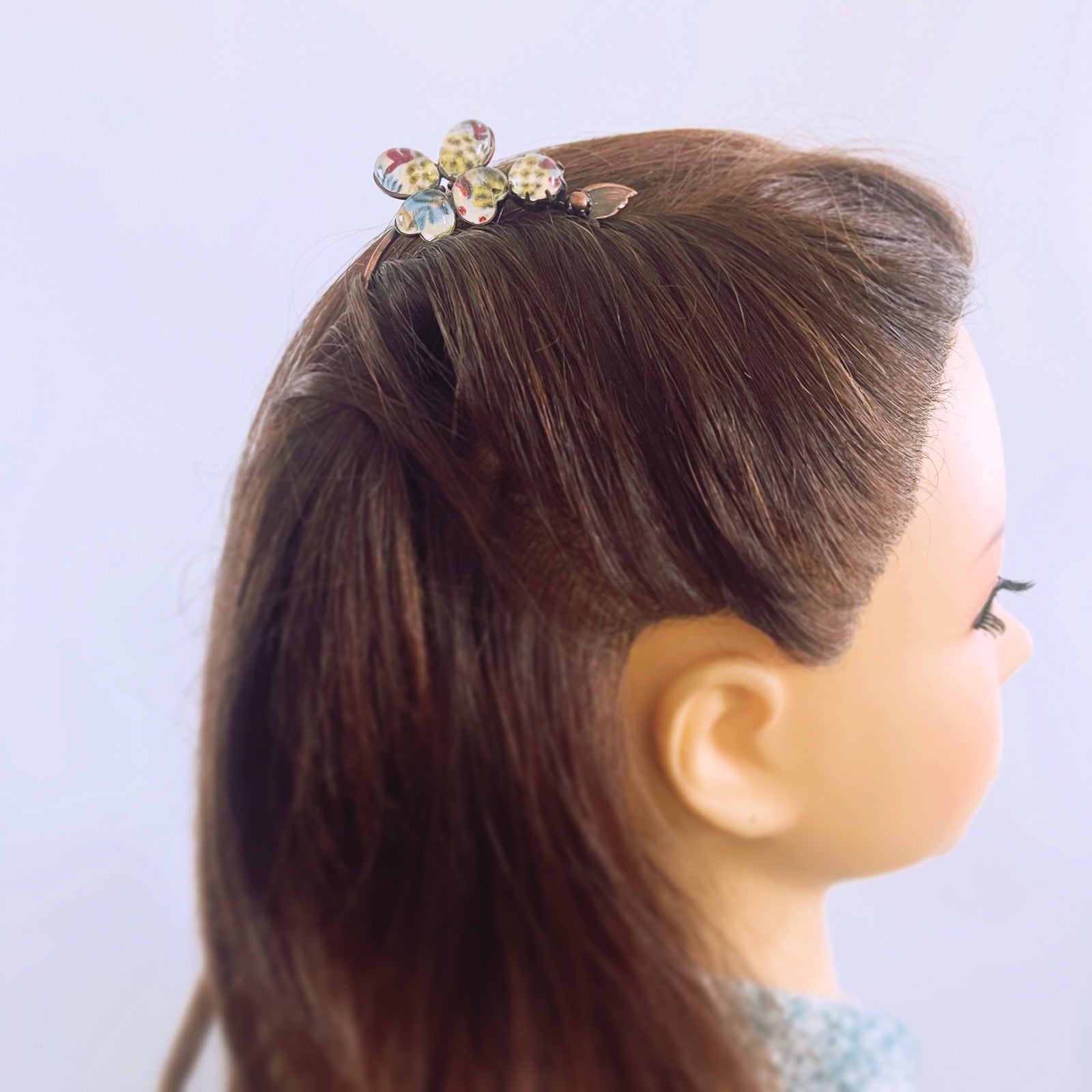 Comb White Flower Leaves TAMARUSAN