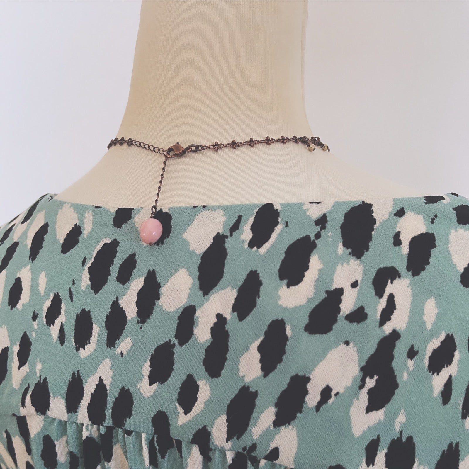 Necklace Pink Musical Note Hematite TAMARUSAN