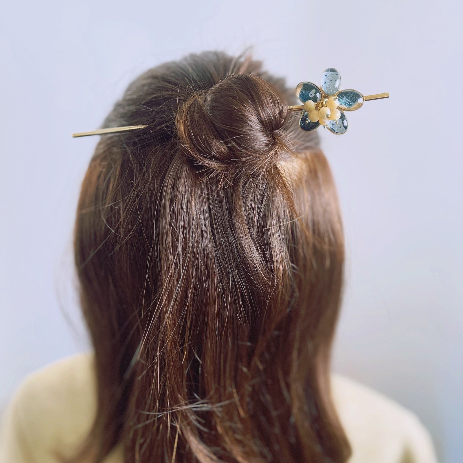 Flower Hair Stick Gold Blue Mother of Pearl TAMARUSAN