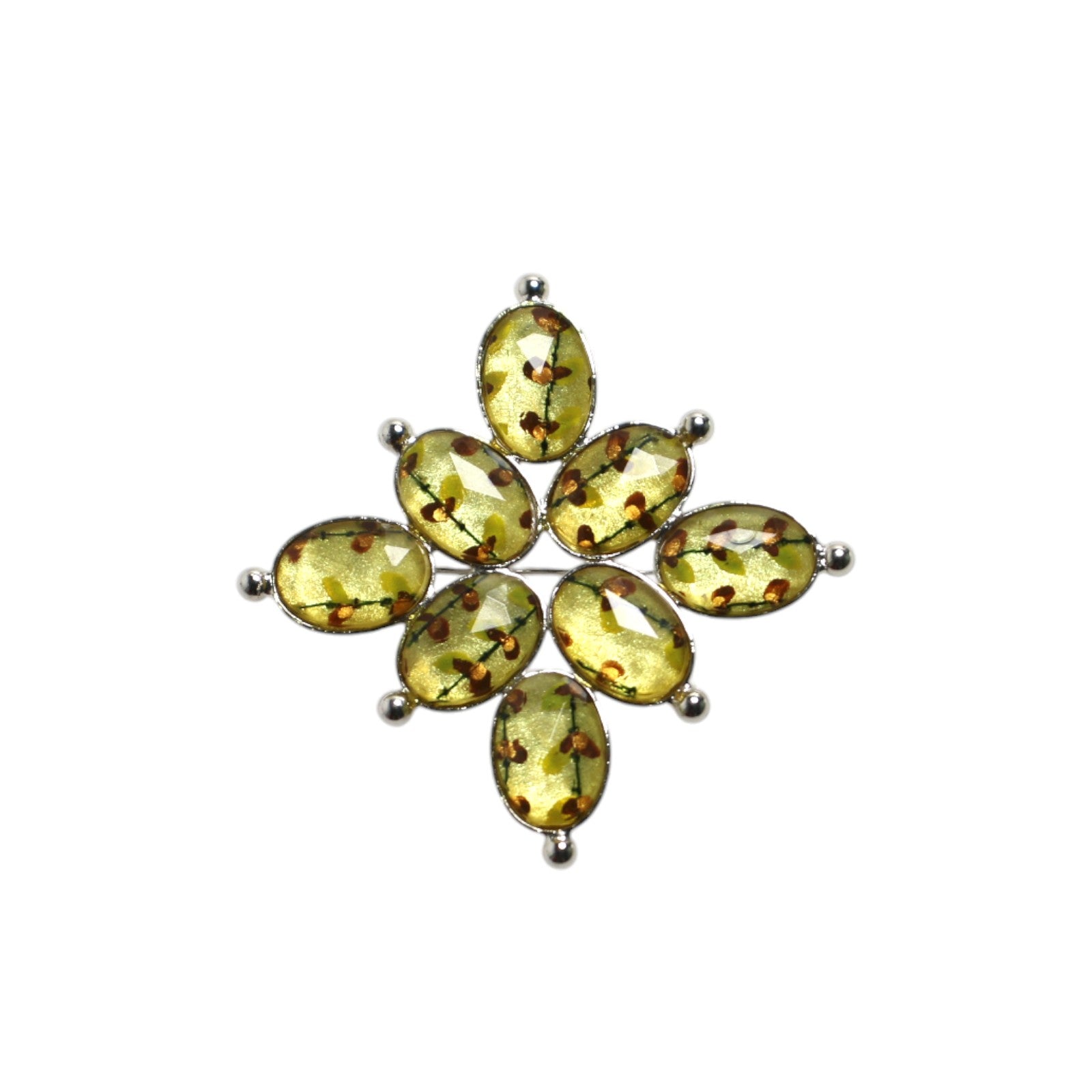 Brooch White Vine Flower TAMARUSAN