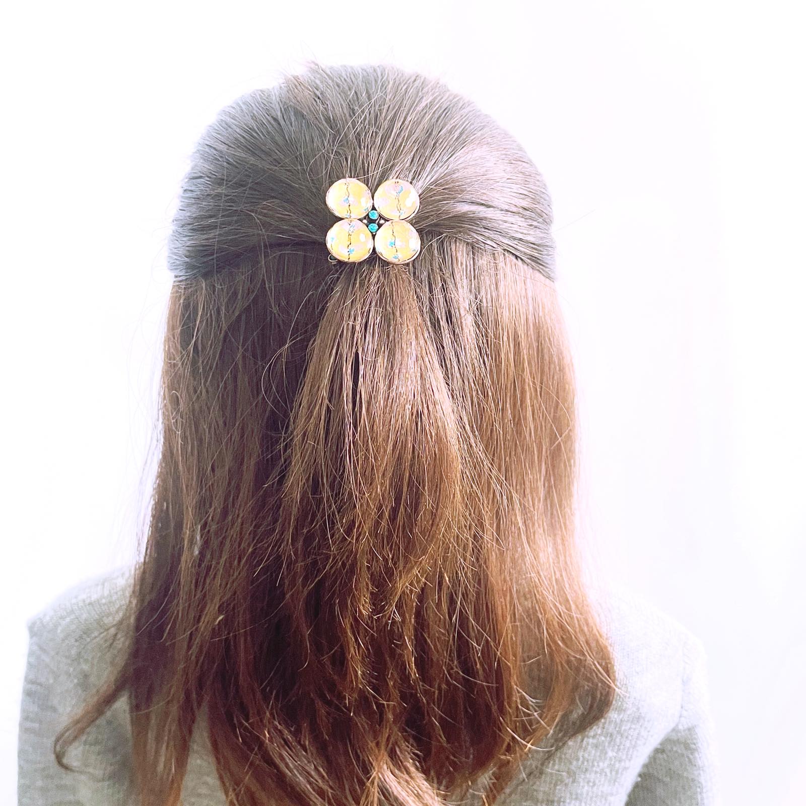 Gorgeous Elastic Flower Gold Color Large TAMARUSAN