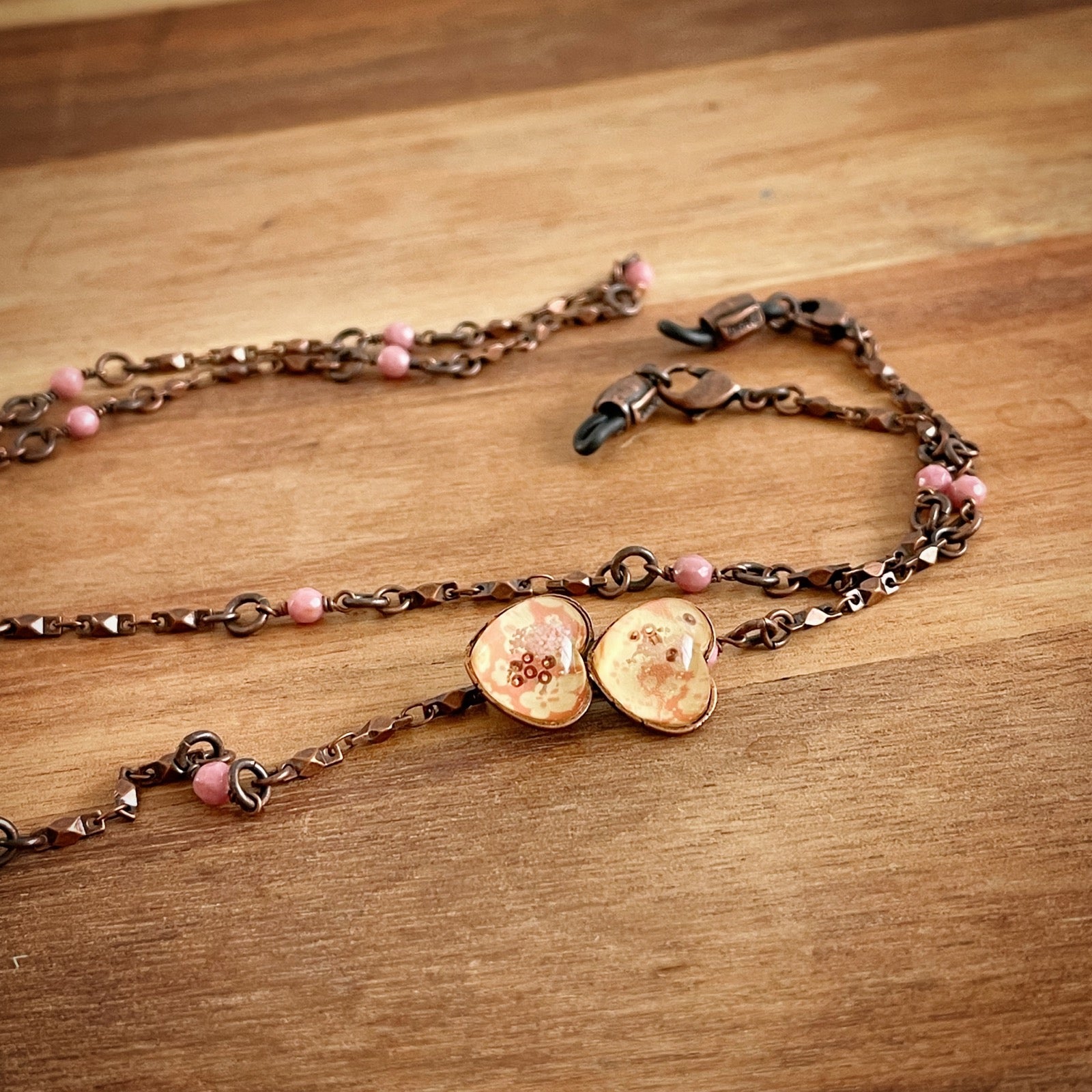 Eyeglass Chain Necklace Heart Plum Pink TAMARUSAN