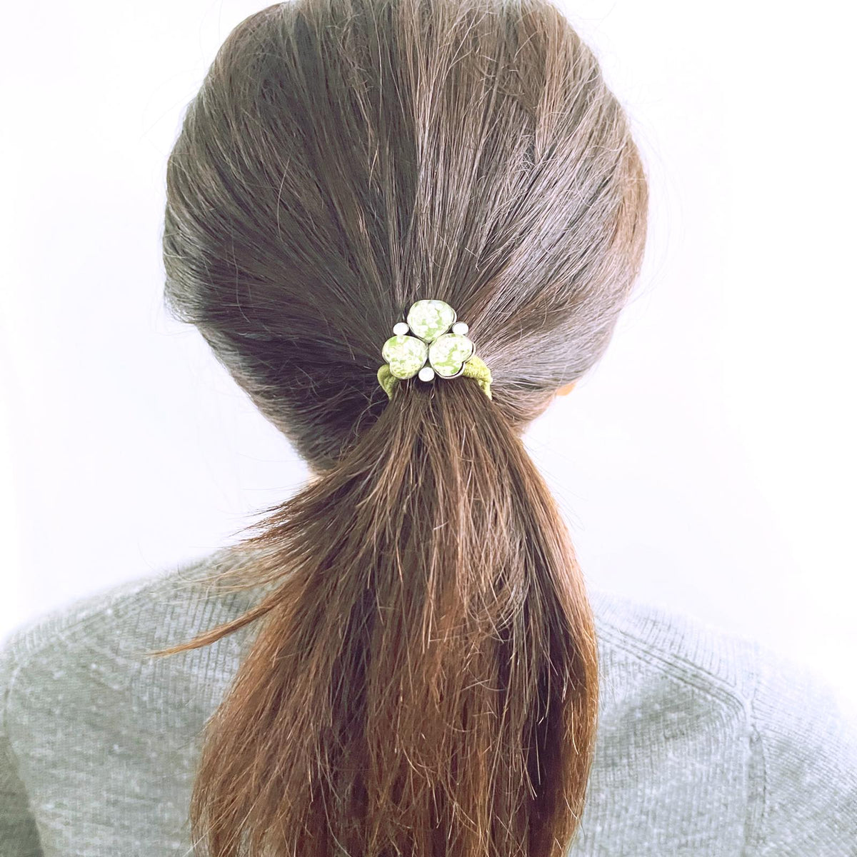 Hair Tie Green Plum Blossom Rhinestone TAMARUSAN