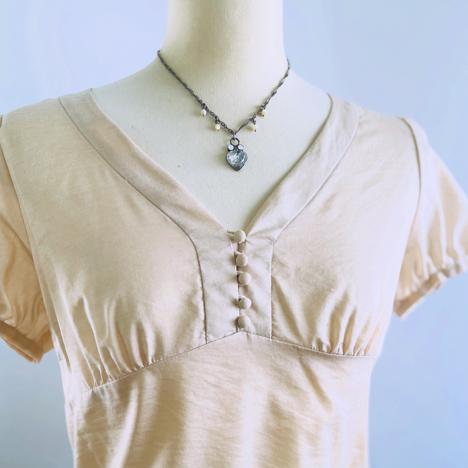 Necklace Swirl Heart Light Blue TAMARUSAN