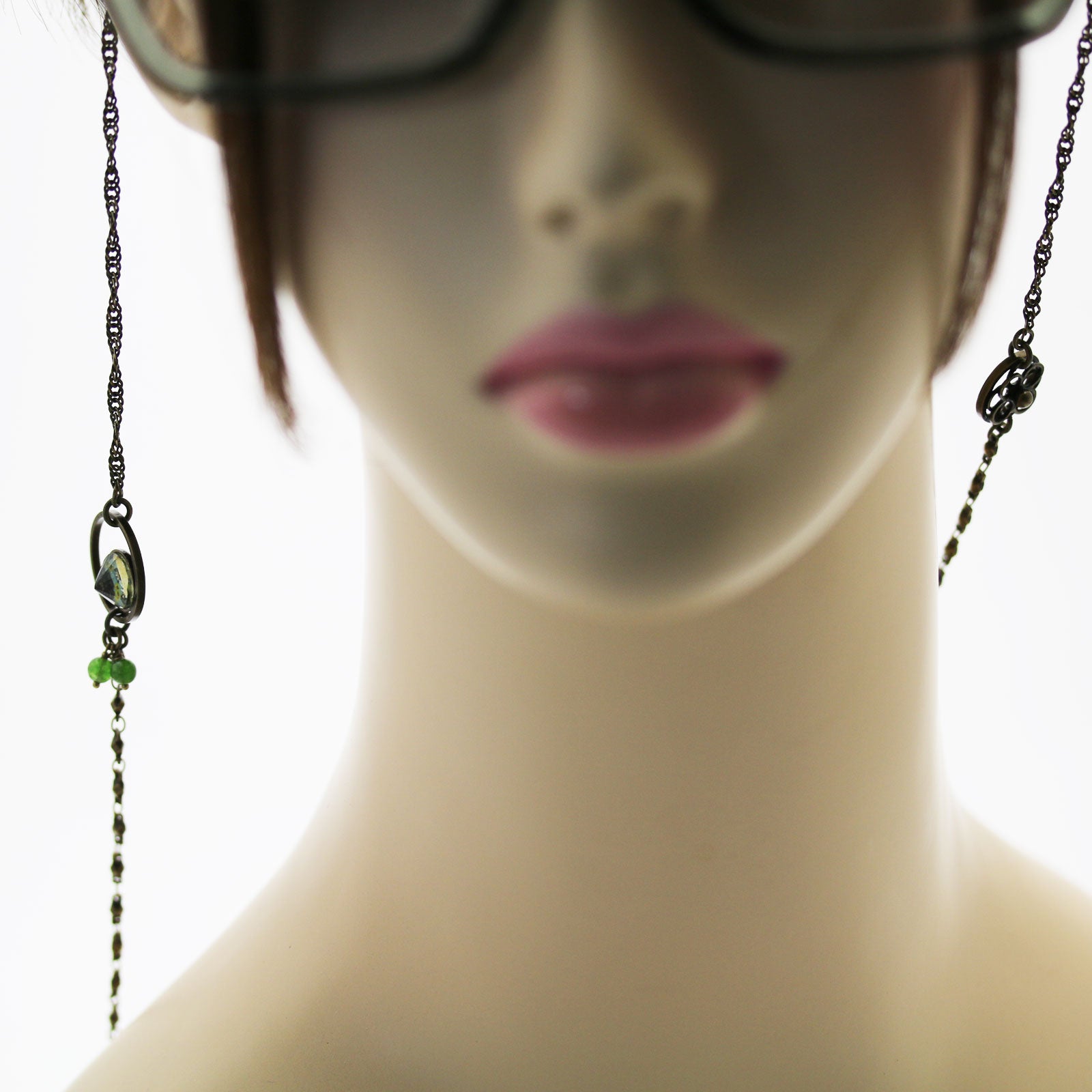 Eyeglass Chain Green Quartz Antique TAMARUSAN