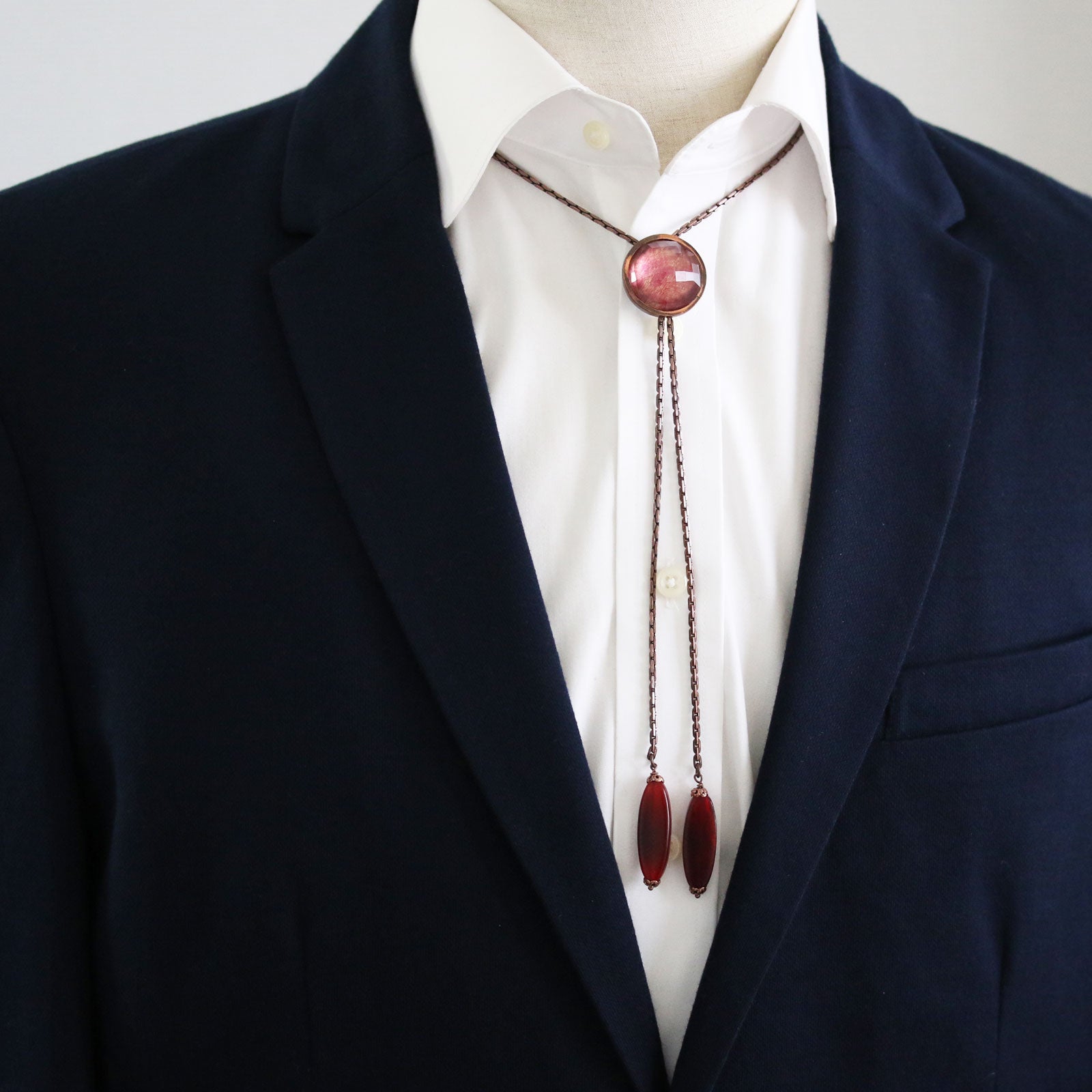 Chain Bolo Tie Red Horn Antique Finished TAMARUSAN