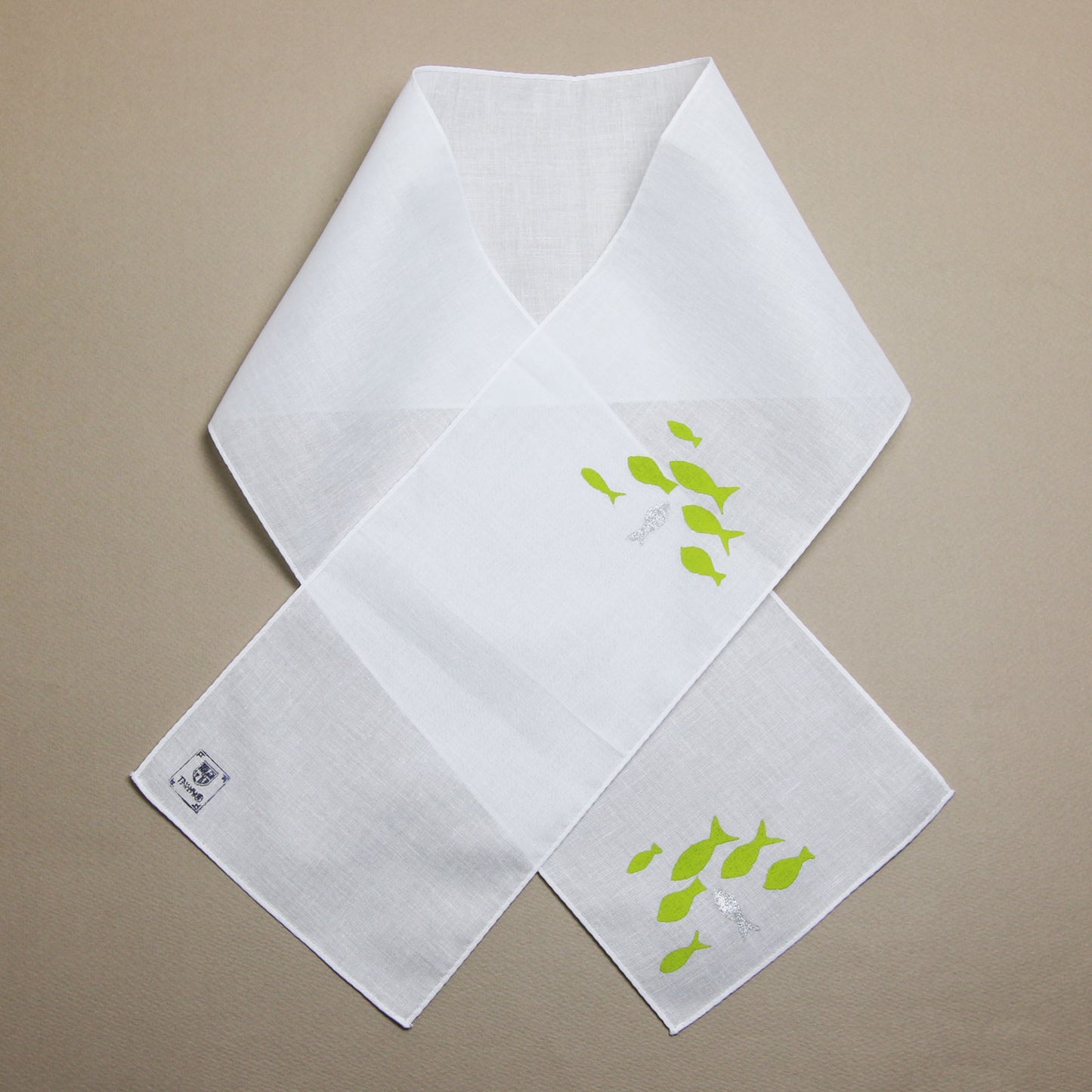 Fish Handkerchief Hand Print White TAMARUSAN