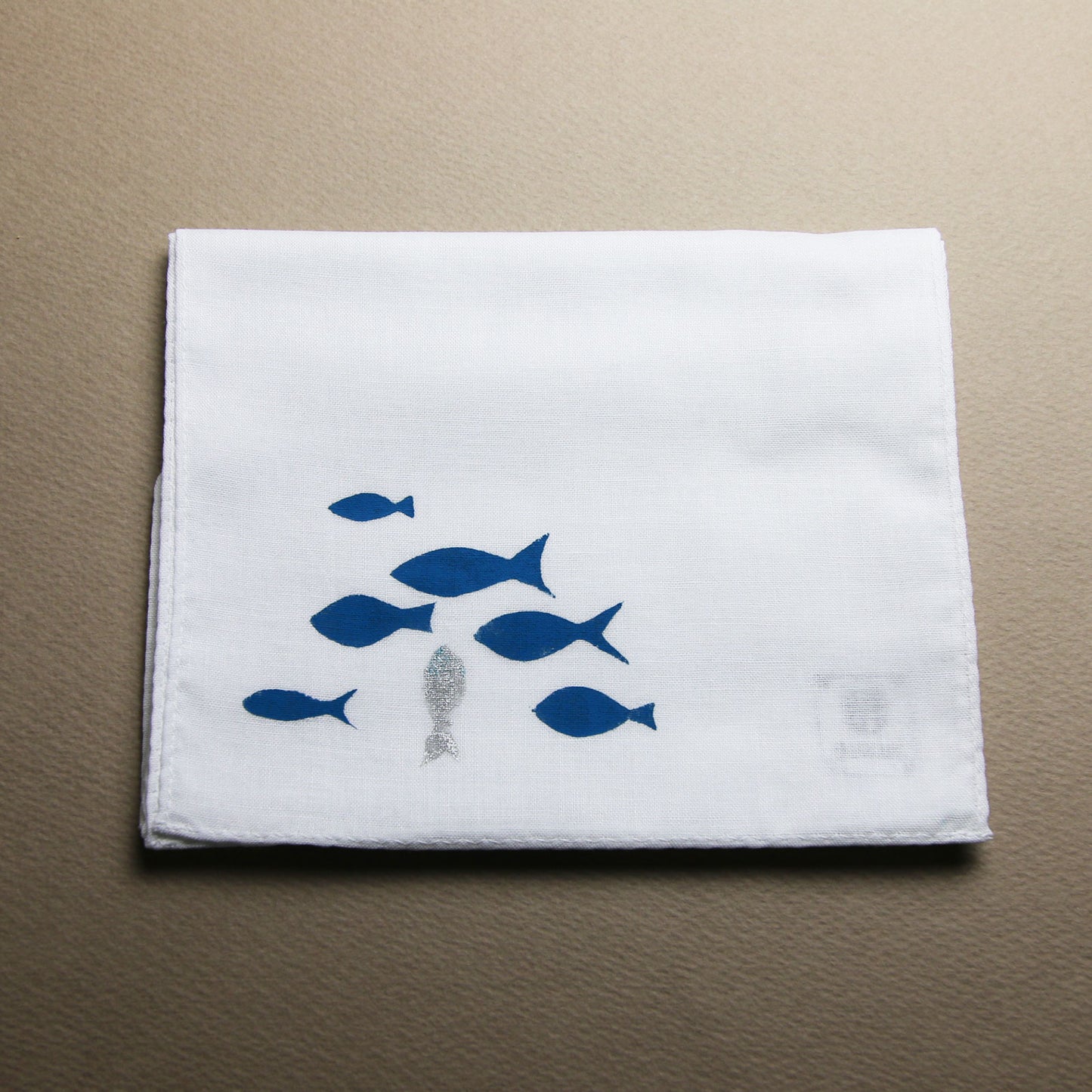 Fish Handkerchief Hand Print White TAMARUSAN