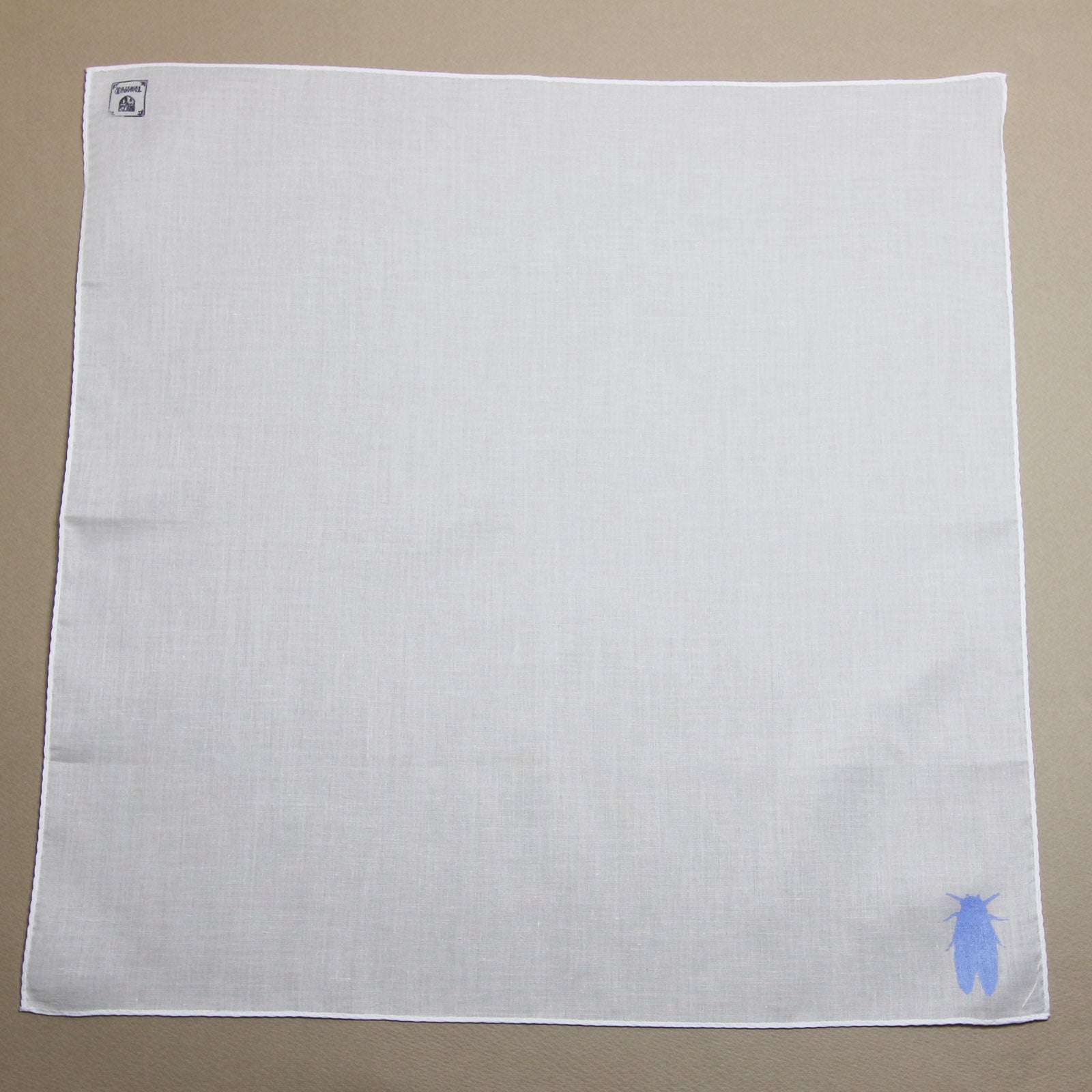 Cicada Handkerchief Hand Print White TAMARUSAN