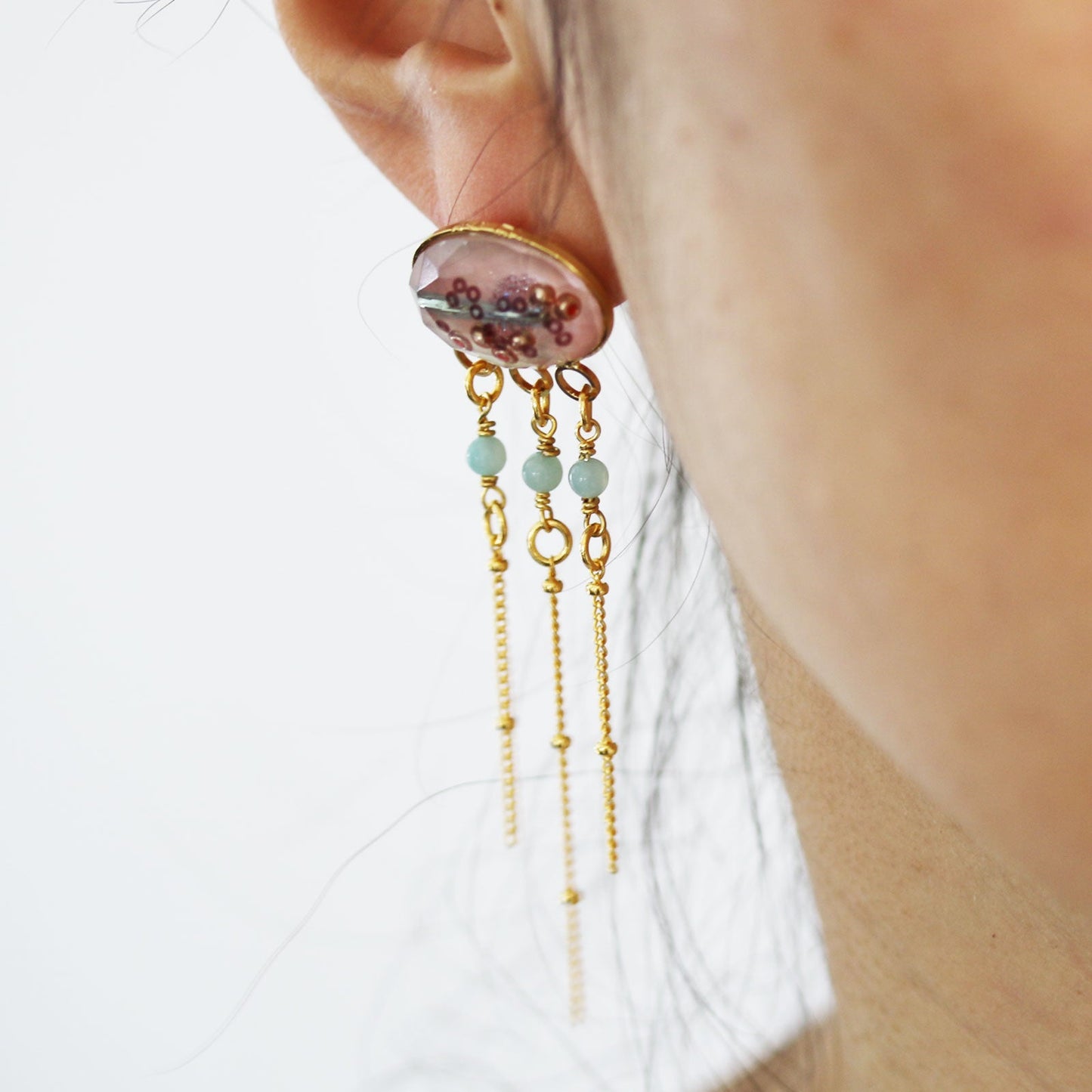 Pierced Earrings Gold Chain Pink TAMARUSAN