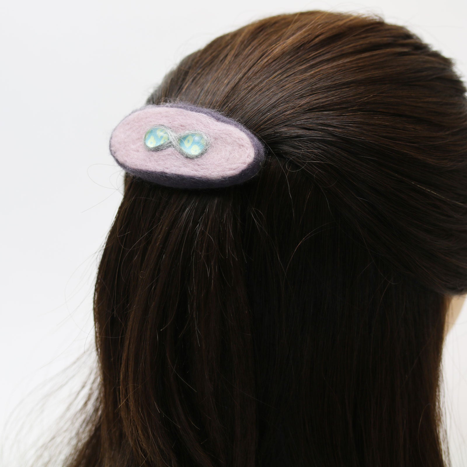 Barrette Pink Felt Fawn TAMARUSAN