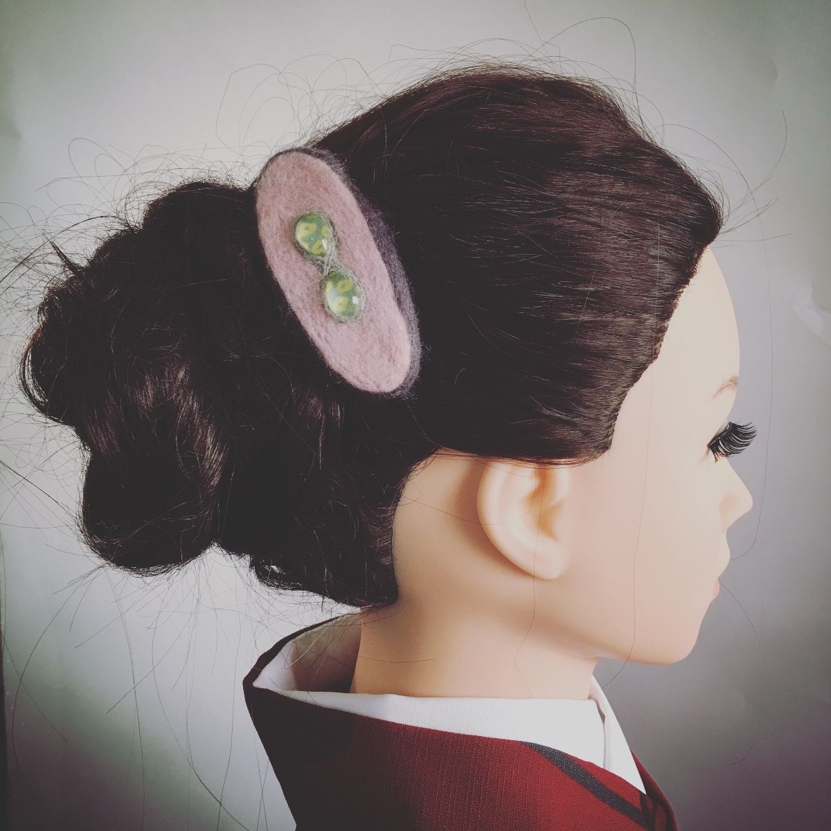 Barrette Pink Felt Fawn TAMARUSAN