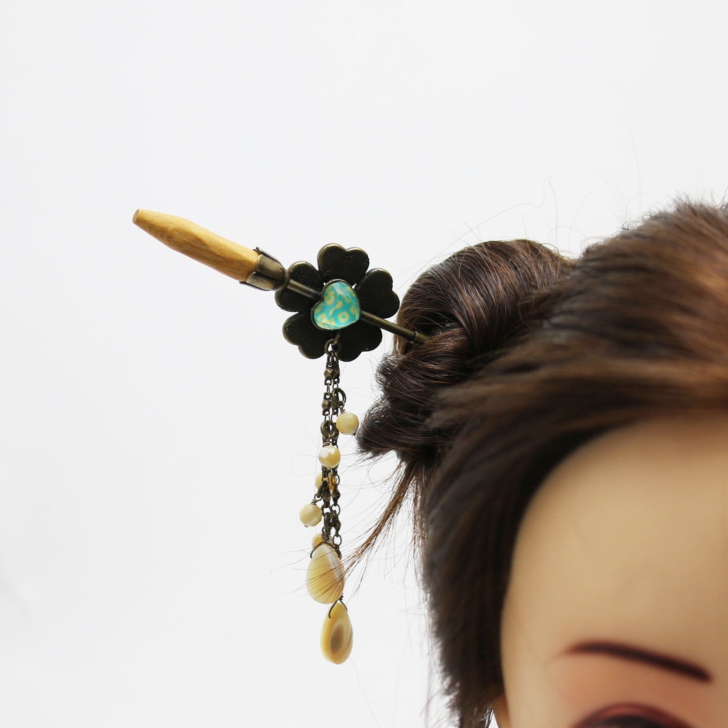 Changeable Ornament Hairpin Fawn Flower Green TAMARUSAN