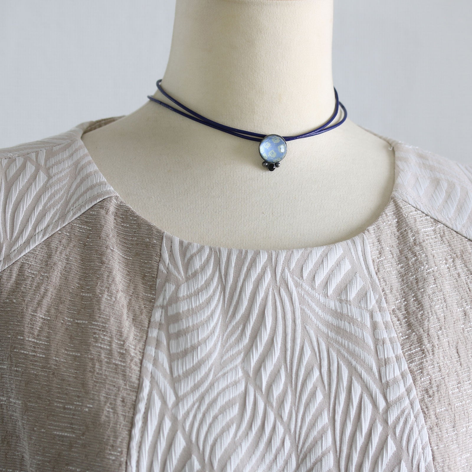 Blue Leather Choker Fawn Pattern TAMARUSAN