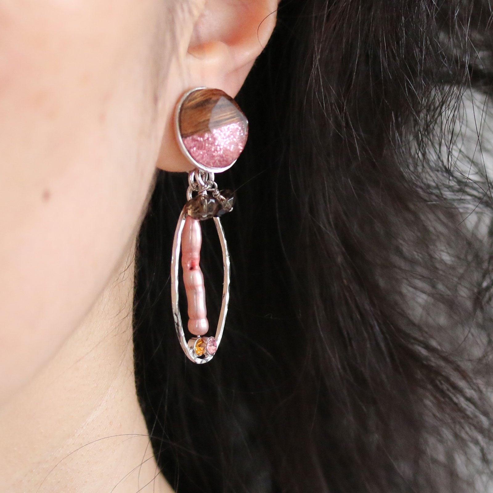 Hoop Earrings Pink Lame Resin TAMARUSAN