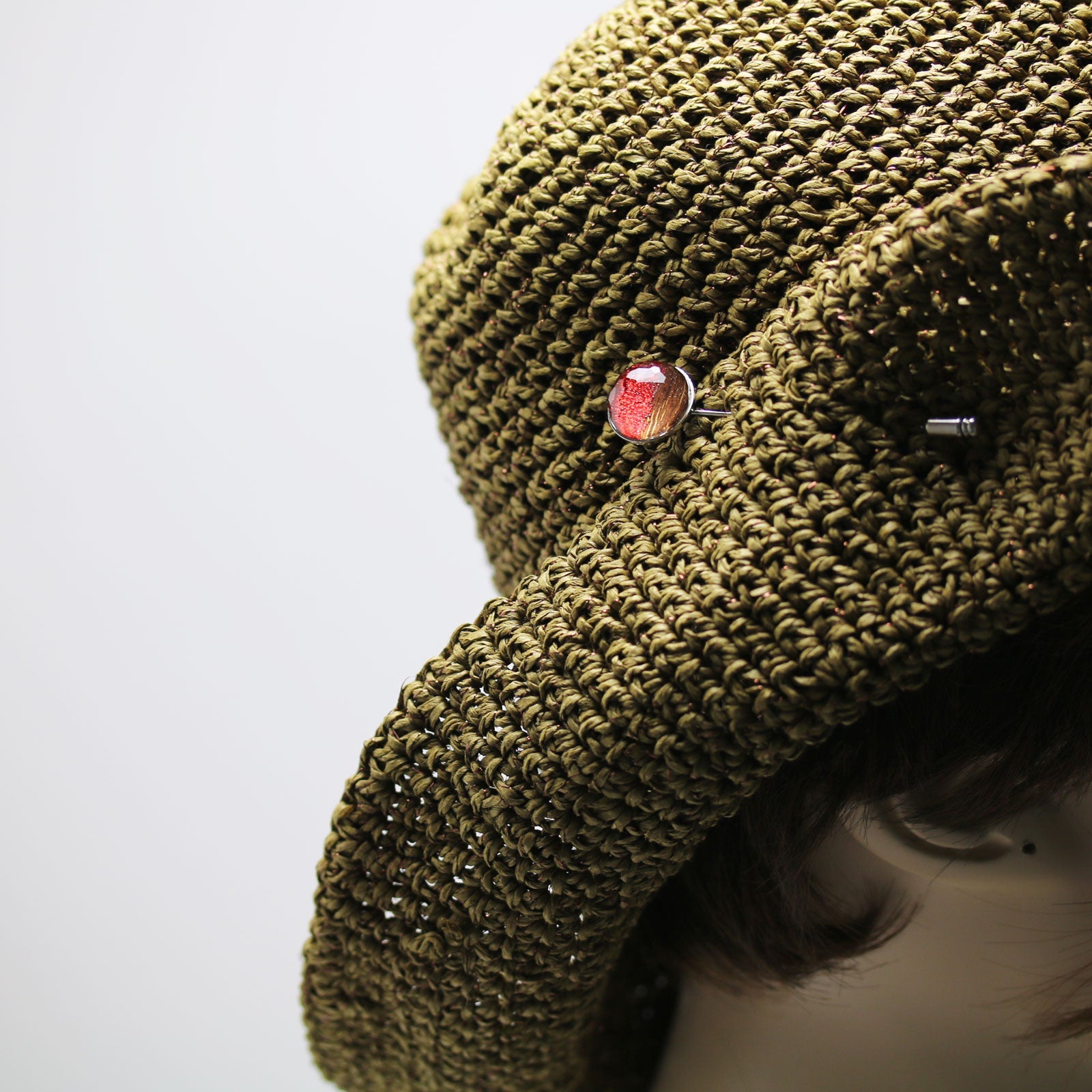 Simple Hatpin Lame Red Hat Decoration TAMARUSAN