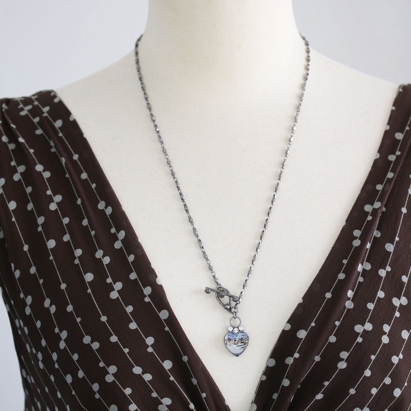 Necklace Musical Note Blue Heart TAMARUSAN