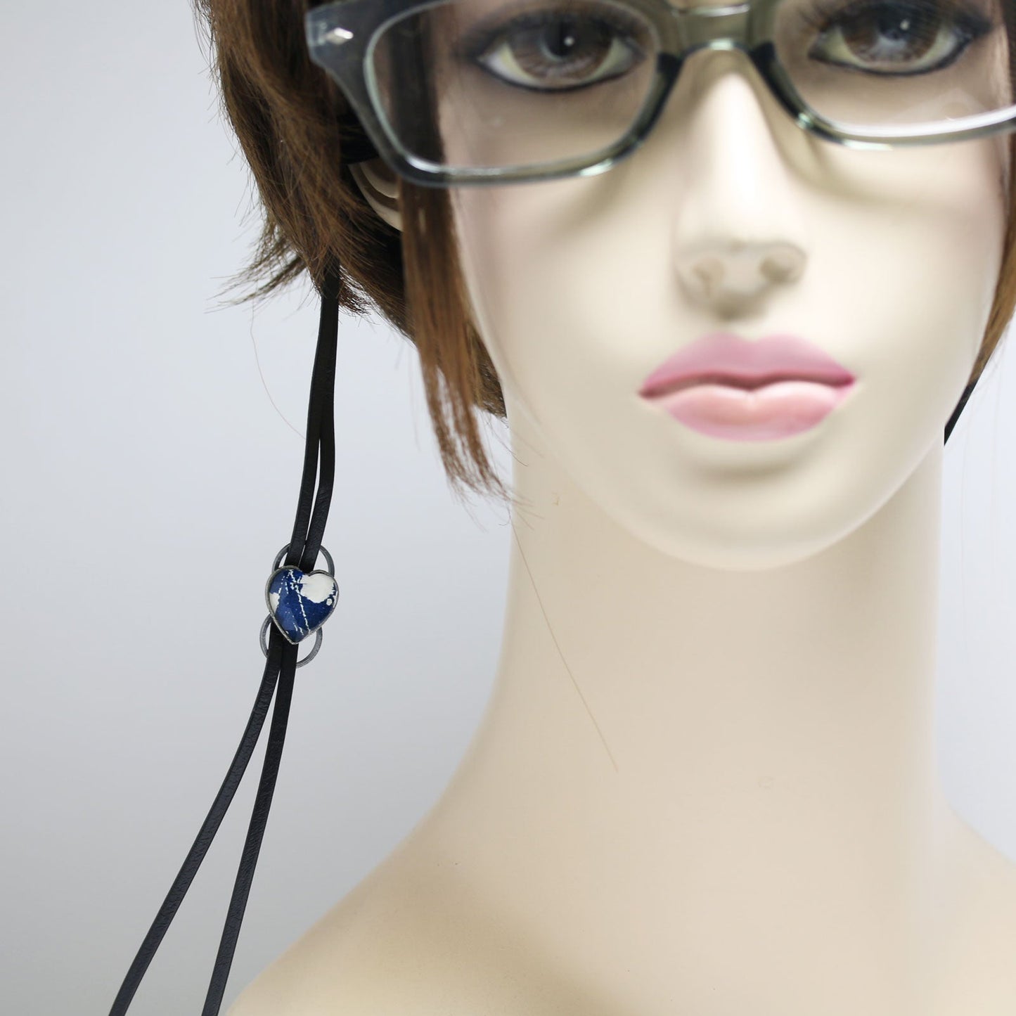 Eyeglass Chain Onyx Heart Blue Black Leather TAMARUSAN