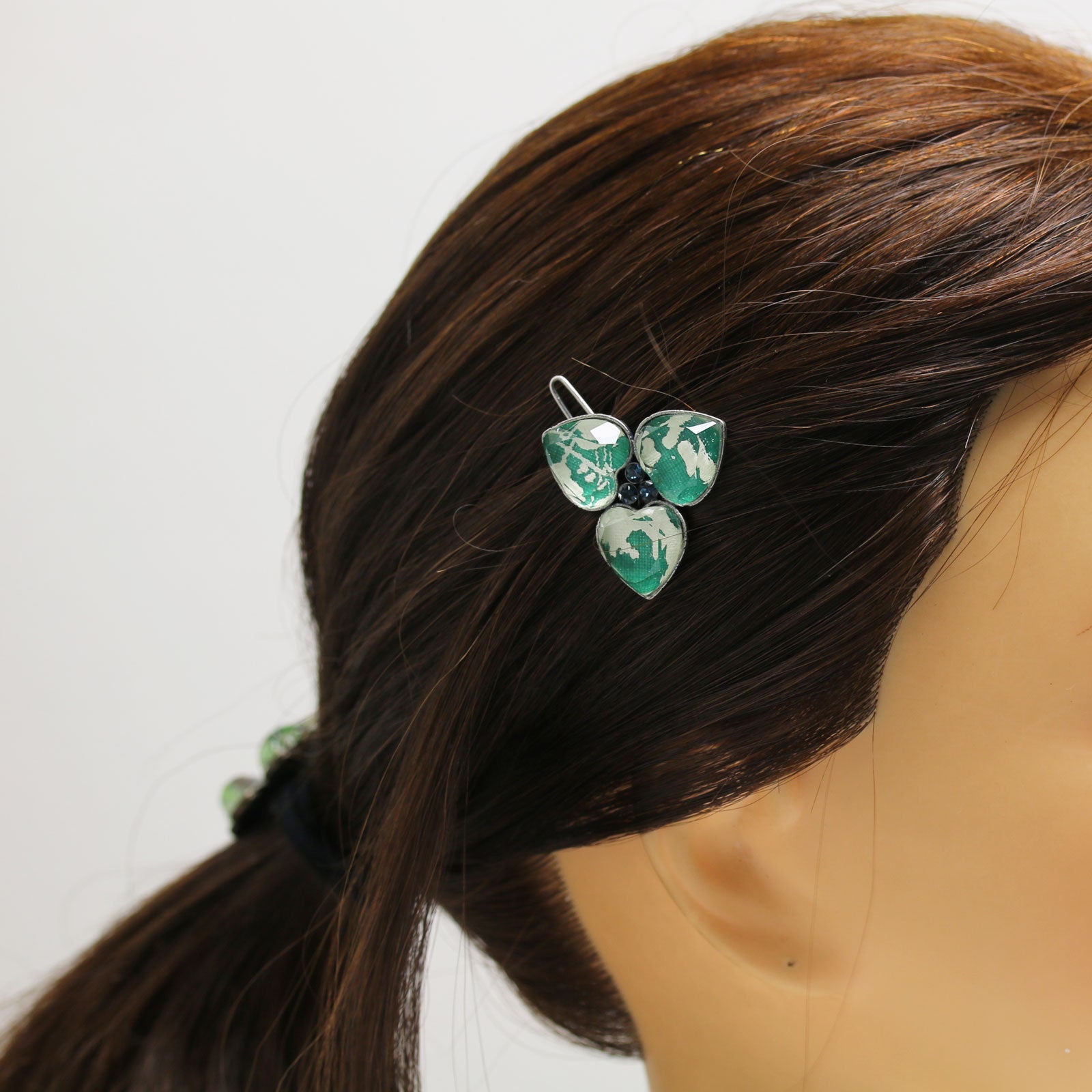 Hair Clip Green Flower Rhinestone TAMARUSAN