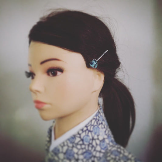 Hairpin Card Heart Blue TAMARUSAN