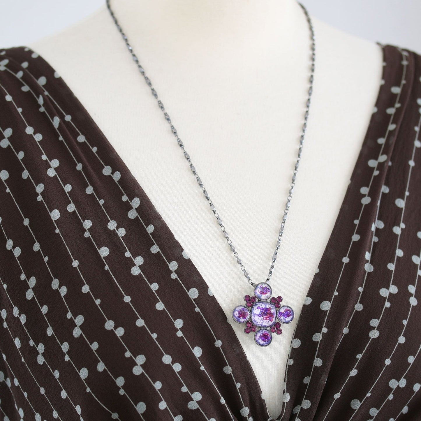 Brooch Necklace Purple Plum Rhinestone TAMARUSAN