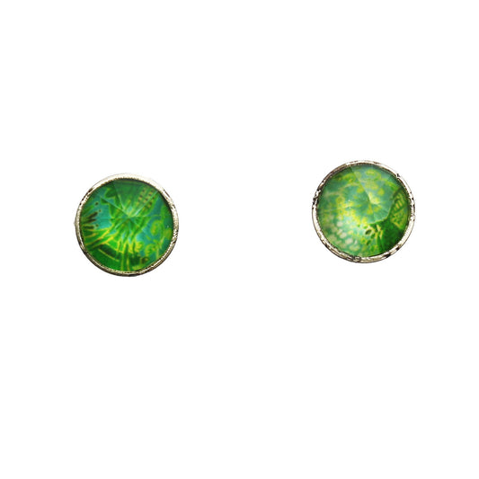 Pierced Earrings Lily Green TAMARUSAN